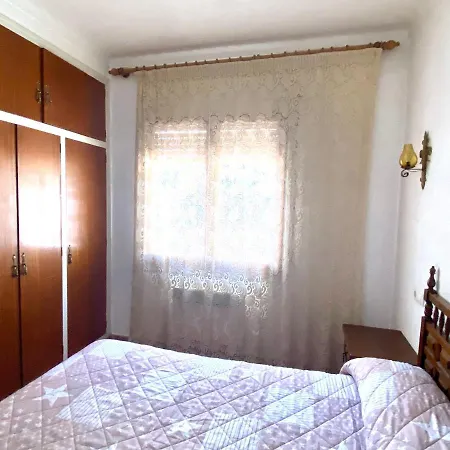 Delfi D'or * L' Escala